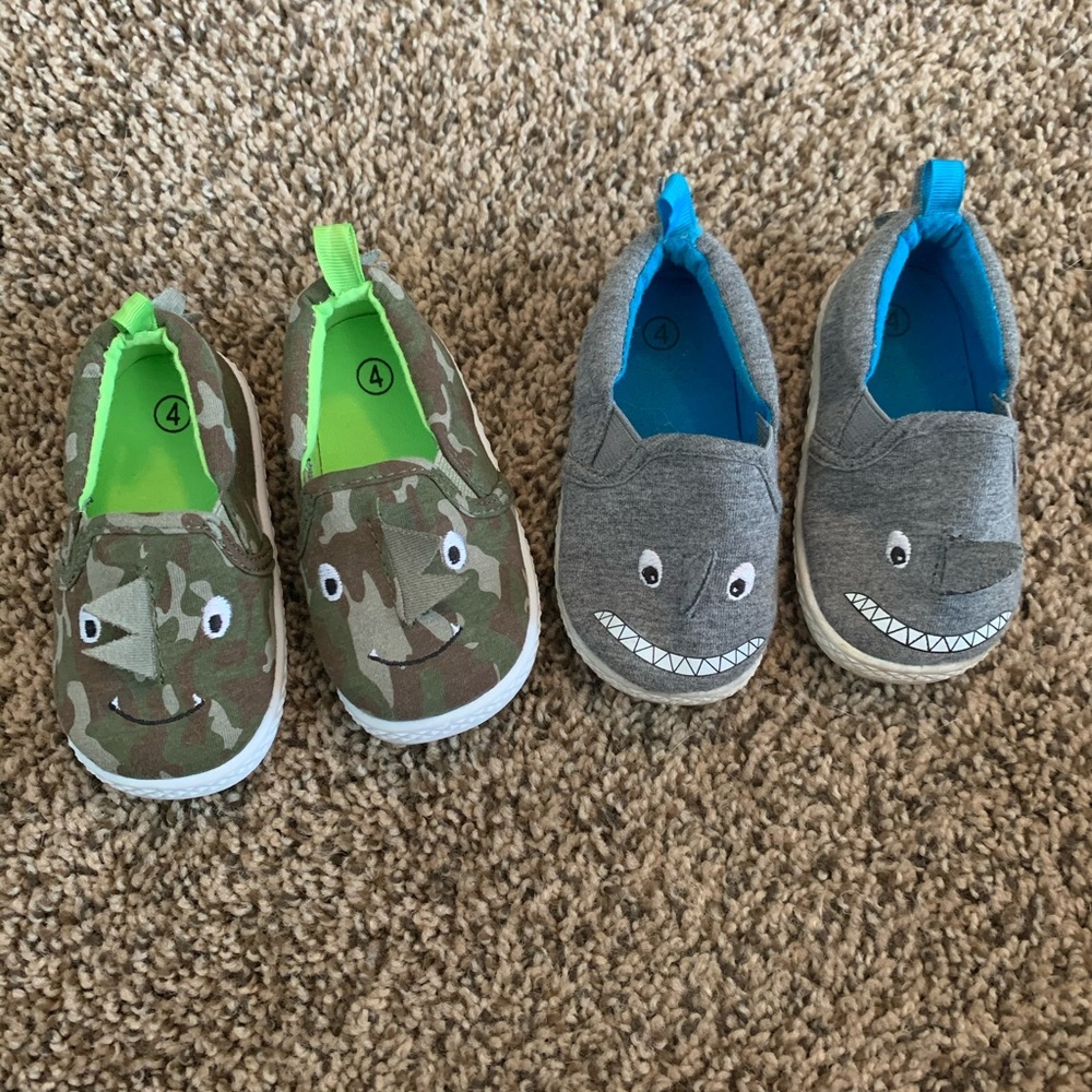 Kid shark shoes